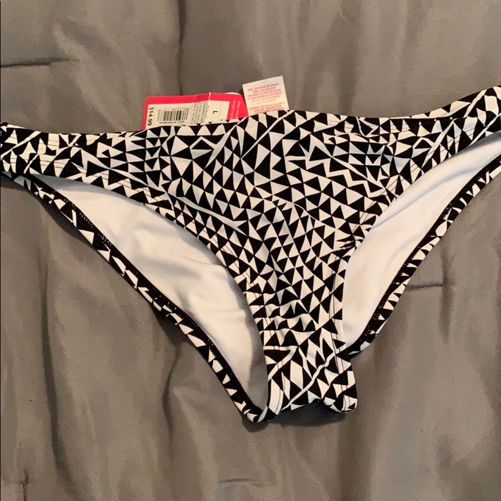 Cheeky Geo Bottoms NWT